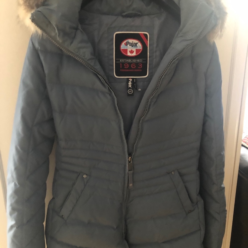 Winter jacket - Picture 1 of 6